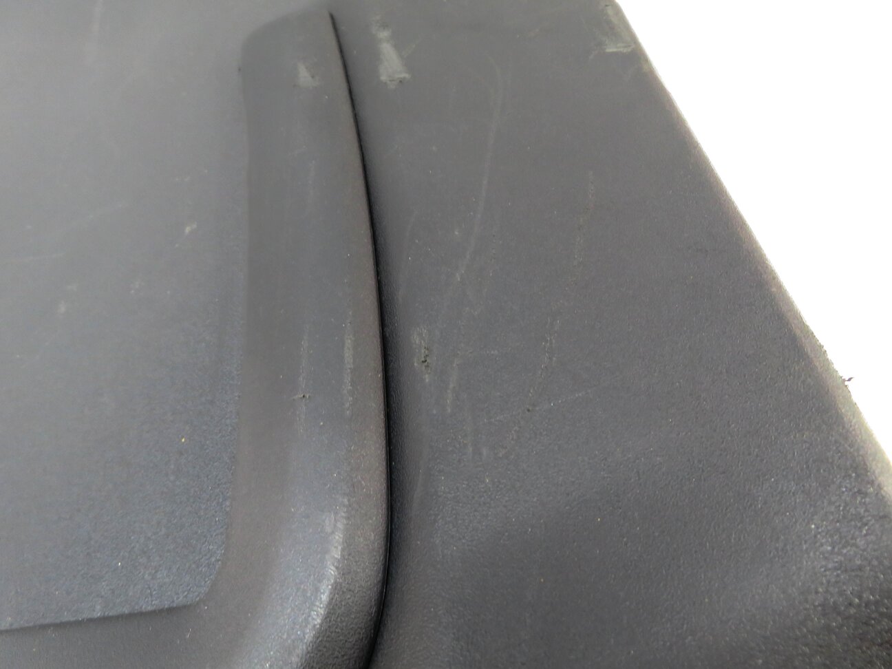 Thumbnail 7: 2015 RANGE ROVER EVOQUE (L538) DRIVER UPPER TOP HEATED SEAT CUSHION (BLACK)