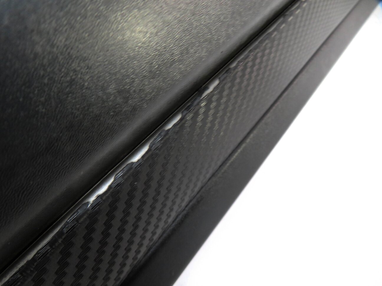 Thumbnail 7: 2015 RANGE ROVER EVOQUE (L538) LEFT REAR DOOR LOWER MOULDING RUNNER TRIM (BLACK)