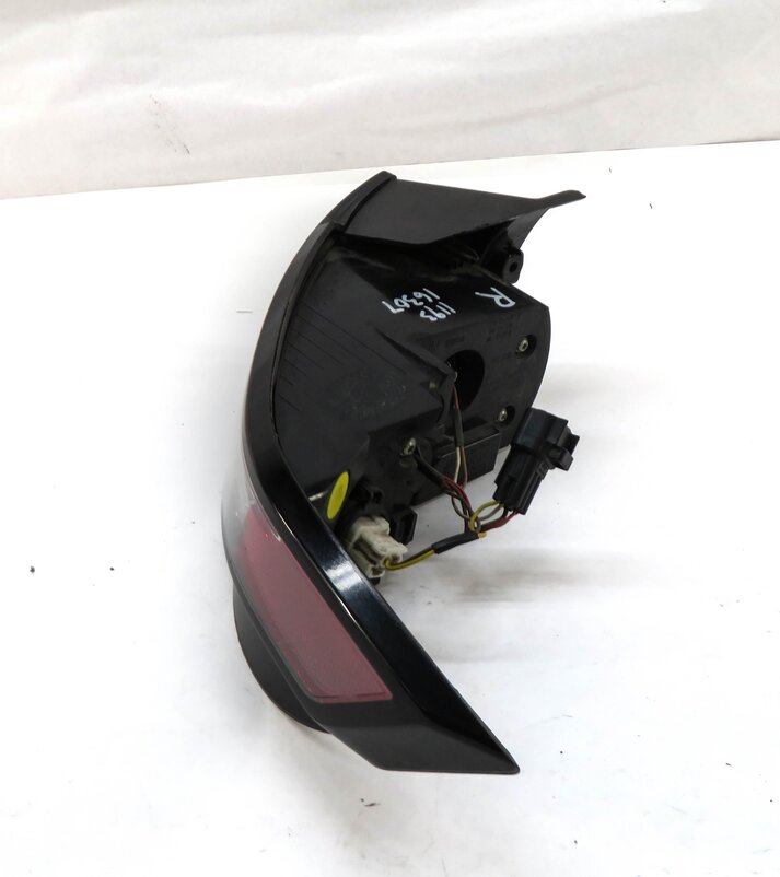 Thumbnail 3: 2012-2015 RANGE ROVER EVOQUE (L538) RIGHT PASSENGER TAILLIGHT BRAKE LIGHT LAMP