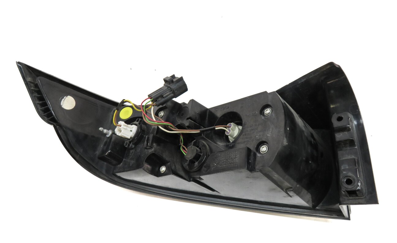 Thumbnail 4: 2012-2015 RANGE ROVER EVOQUE (L538) RIGHT PASSENGER TAILLIGHT BRAKE LIGHT LAMP