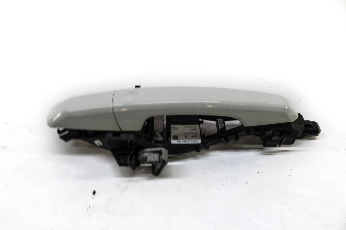 Thumbnail 3: 12-17 RANGE ROVER SPORT EVOQUE (L405 L494) RIGHT REAR PASSIVE DOOR HANDLE WHITE