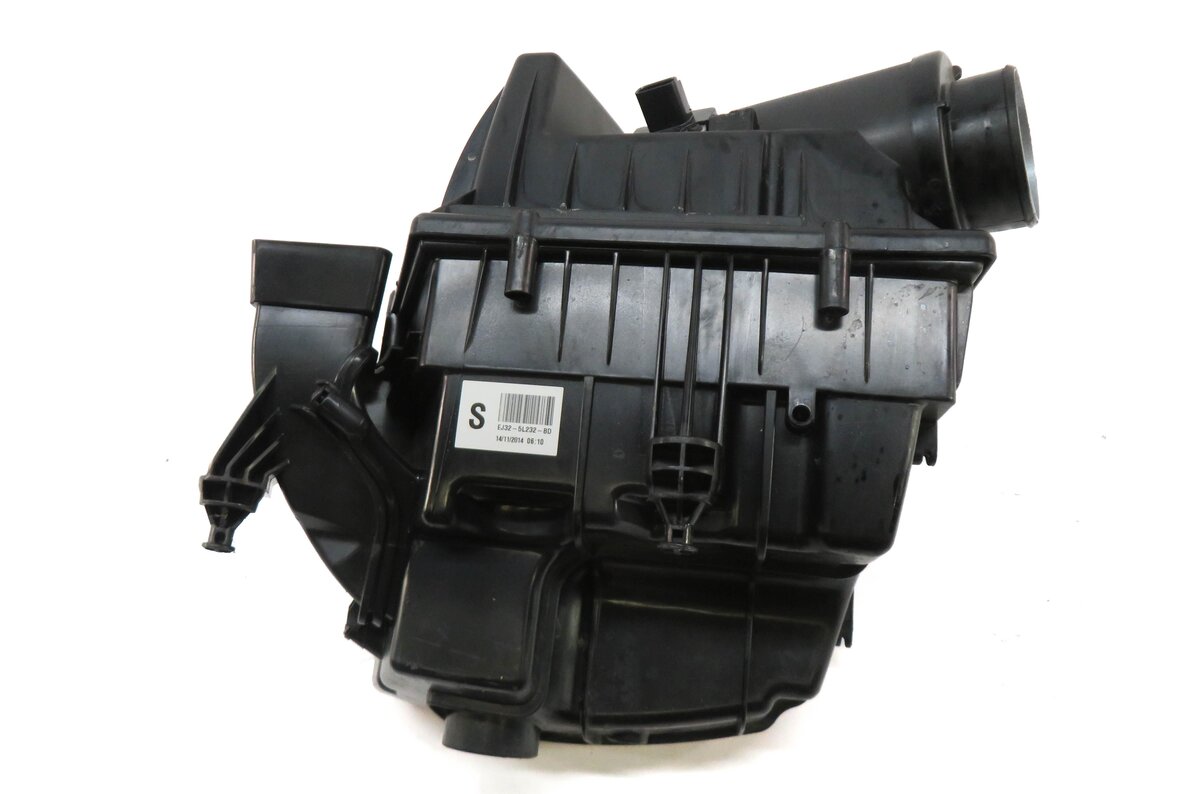 Thumbnail 5: 2015-2017 RANGE ROVER EVOQUE DISCOVERY SPORT (L538 L550) AIR FILTER BOX HOUSING
