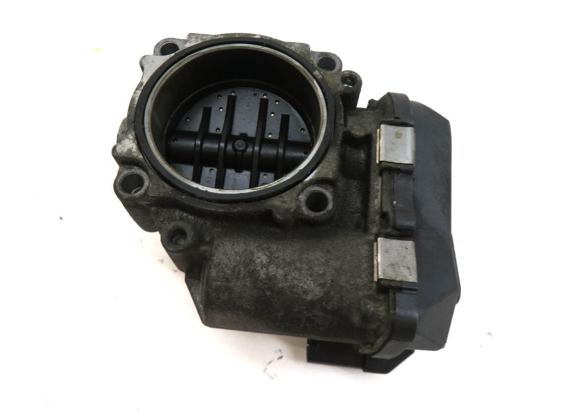 Thumbnail 4: 08-18 BMW 5 7 X5 X6 X5M X6M (F01 F10 F12 F15 F16 F85) 4.4L N63 S63 THROTTLE BODY