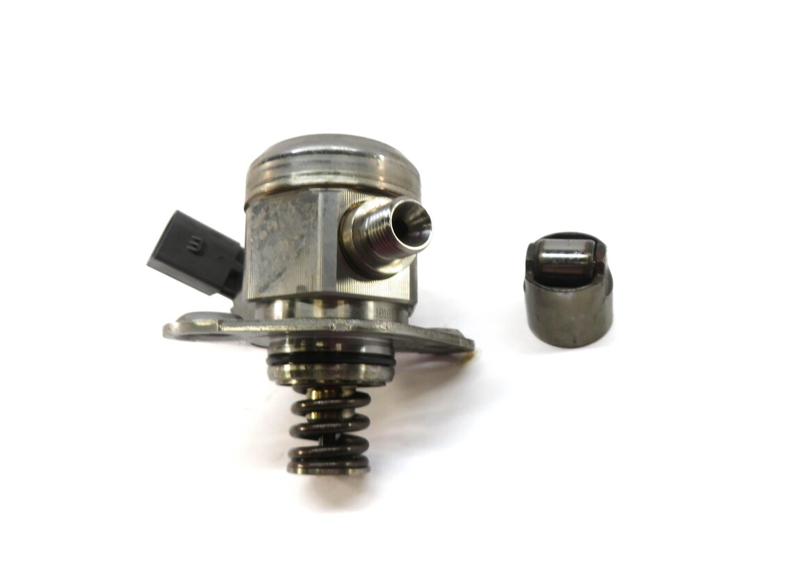 Thumbnail 2: 08-14 BMW 550i 650i 750i X5 X6 (F01 F10 E70 E71 E72) 4.4L - MECHANICAL FUEL PUMP