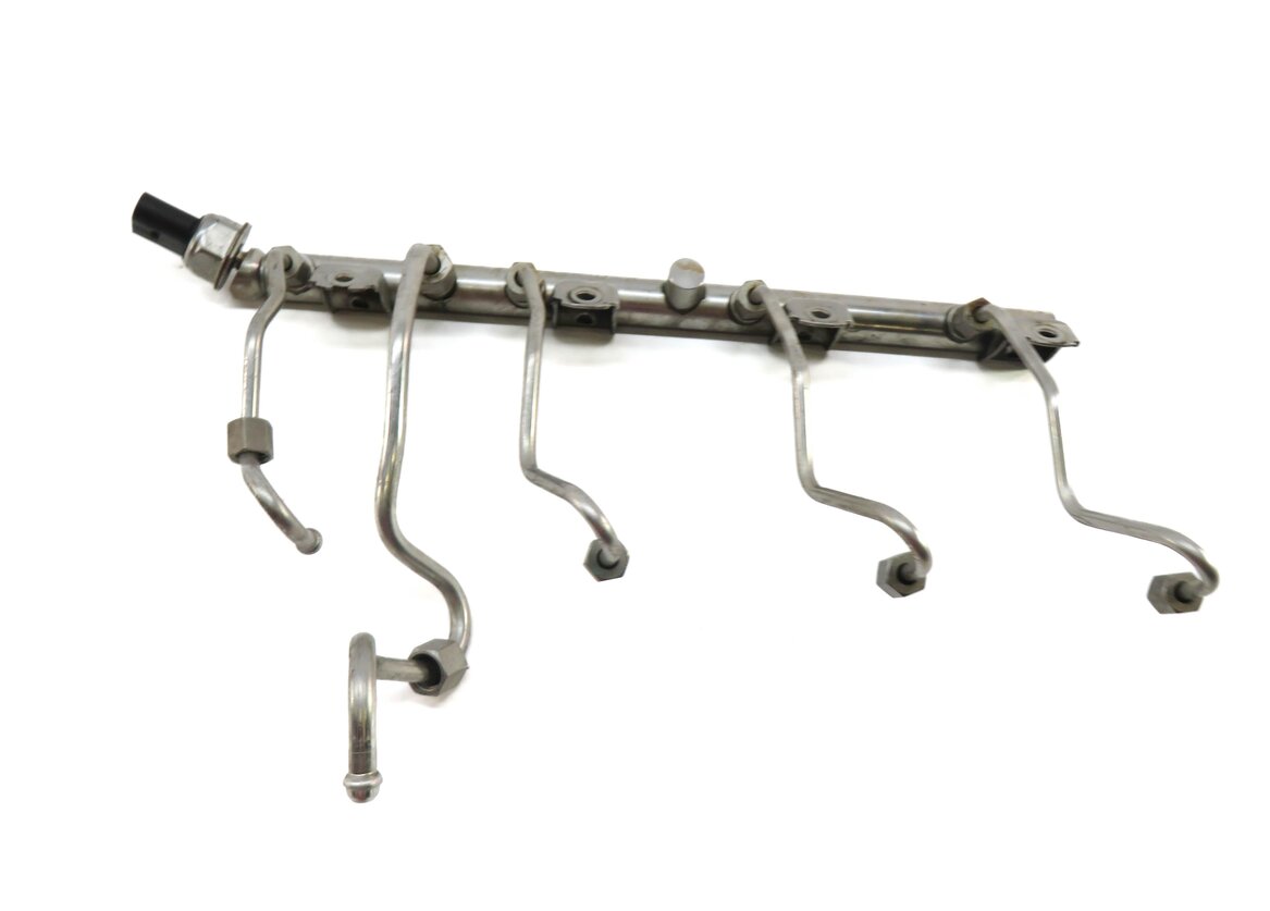 Thumbnail 5: 2011 BMW X5 (E70) 4.4L N63 TWIN TURBO ENGINE LEFT & RIGHT FUEL RAIL SET-2