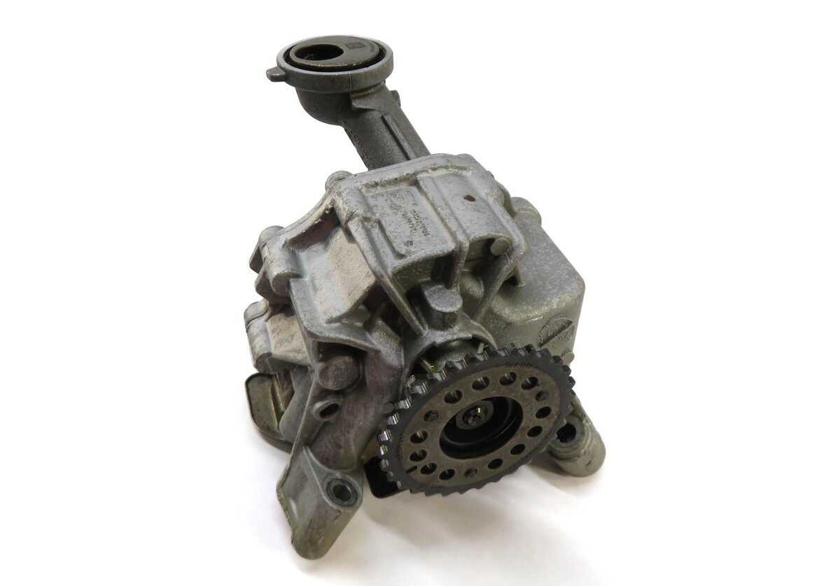 2011 BMW X5 (E70) 4.4L N63 TWIN TURBO ENGINE OIL PUMP