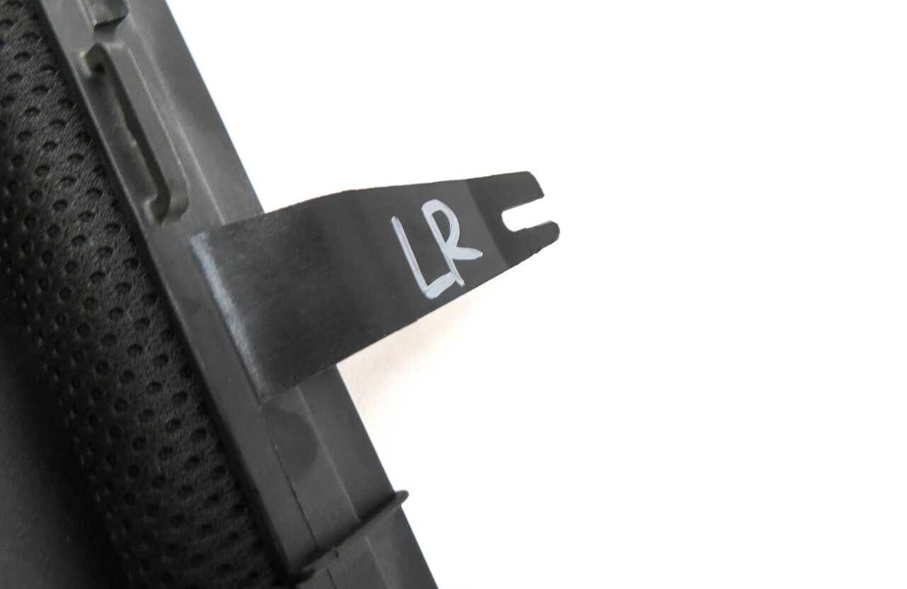 Thumbnail 5: 2007-2013 BMW X5 (E70) LEFT REAR RETRACTABLE WINDOW SUN SCREEN PRIVACY SHADE