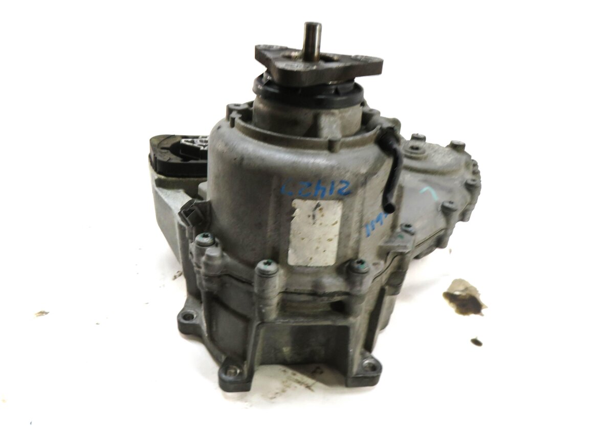 Thumbnail 3: 2011-2012 BMW X5 X6 (E70 E71) 4.4L TWIN TURBO V8 - ATC 450 FRONT TRANSFER CASE