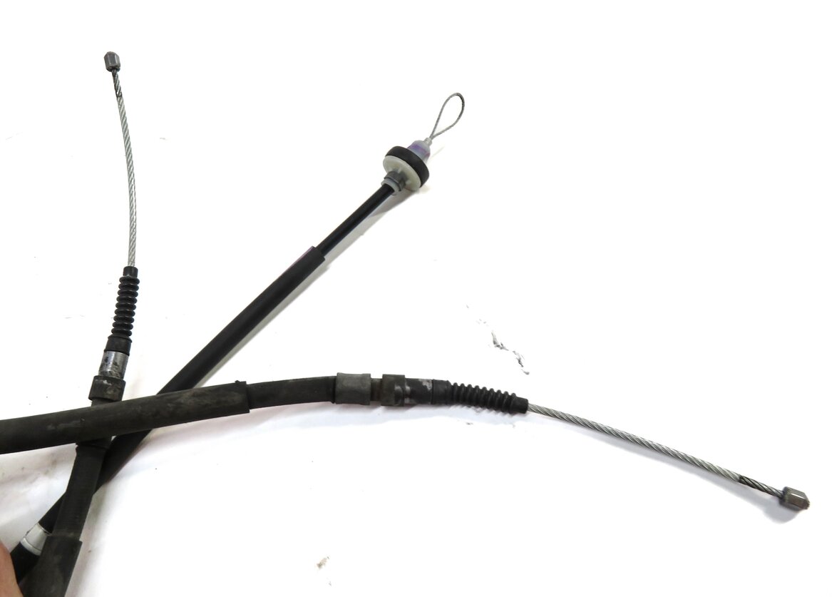 Thumbnail 5: 2011 BMW X5 (E70) EMERGENCY PARKING BRAKE ACTUATOR MOTOR w/ CABLES