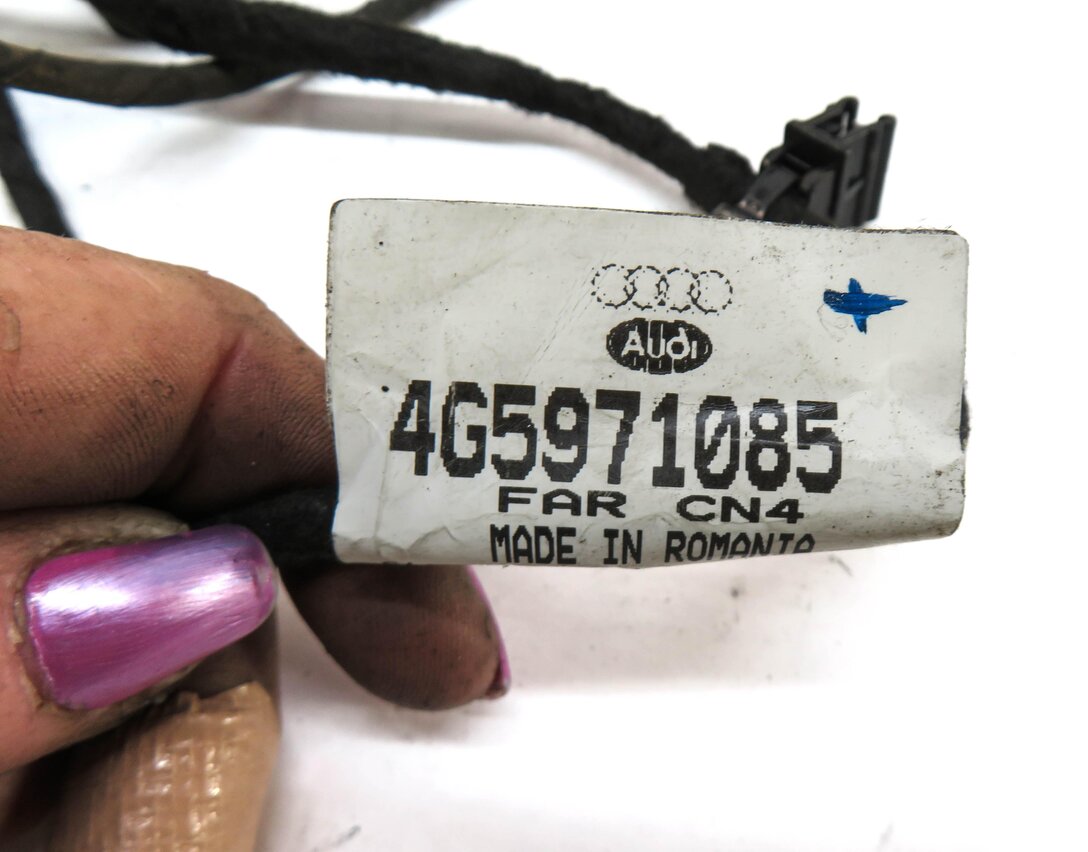 Thumbnail 3: 2012 AUDI A6 (C7) REAR PDC PARK DISTANCE SENSOR SET w/ HARNESS (GLACIER WHITE)