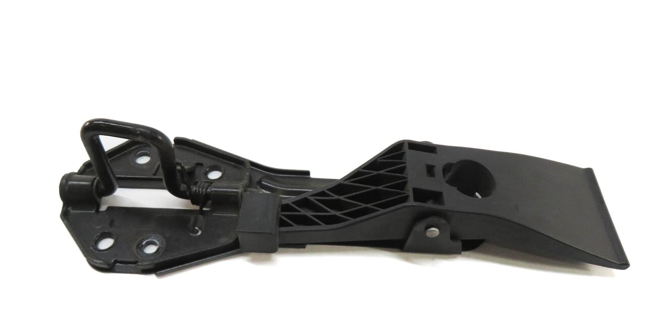 Thumbnail 3: 2012 AUDI A6 (C7) FRONT HOOD SAFETY LATCH RELEASE LEVER
