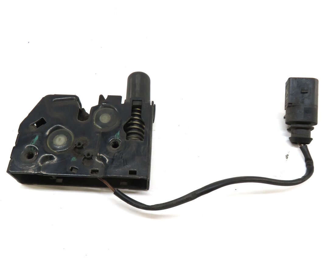 Thumbnail 5: 2012 AUDI A6 (C7) RIGHT FRONT PASSENGER LOWER HOOD LOCK LATCH ACTUATOR
