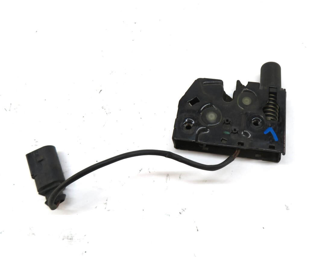 Thumbnail 2: 2012 AUDI A6 (C7) LEFT FRONT DRIVER LOWER HOOD LOCK LATCH ACTUATOR