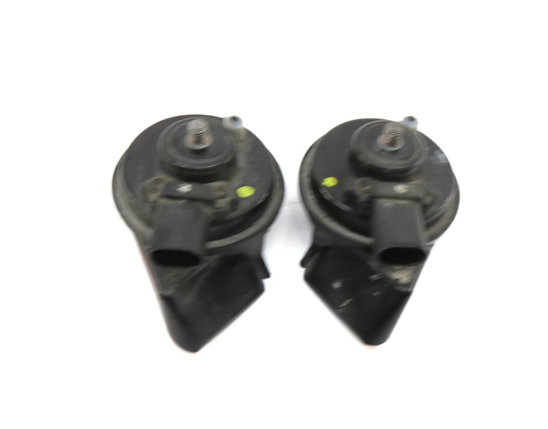 Thumbnail 3: 2012-2020 AUDI A6 S6 A7 S7 RS7 A8 S8 (C7 D4) HIGH & LOW TONE SAFETY HORN SET-2