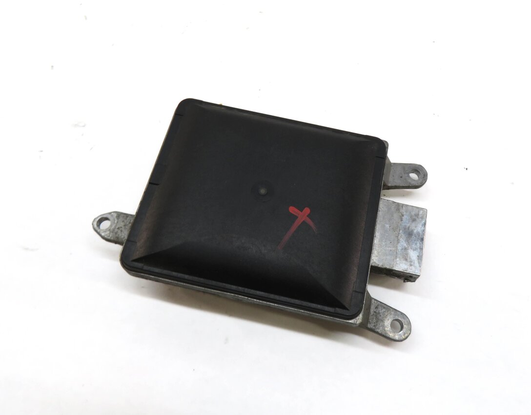 2012-2015 AUDI A6 S6 (C7) LEFT DRIVER REAR BLIND SPOT ALERT MODULE (SLAVE)
