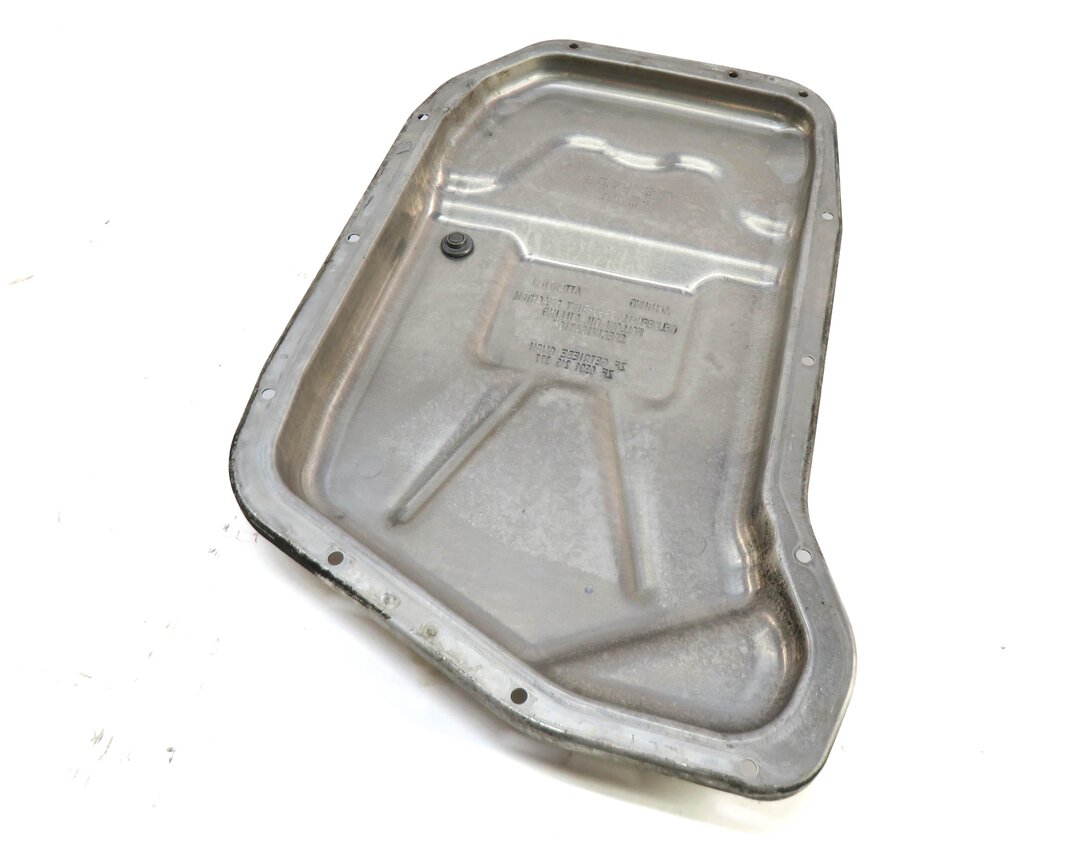 11-18 AUDI A4 A5 A6 A7 A8 Q5 S7 S8 (D4 4H B8 8K 8T 8R F5) TRANSMISSION OIL PAN