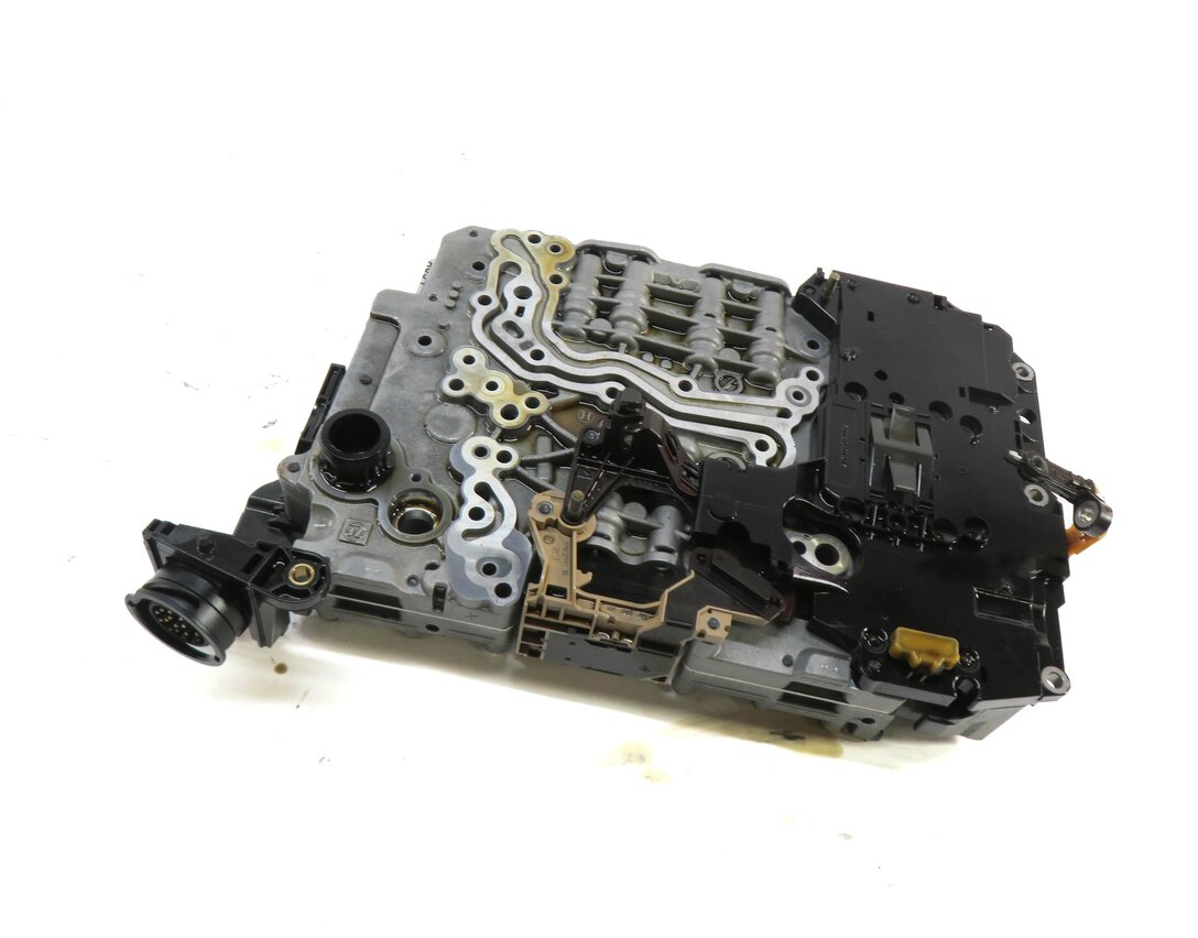 2012-2015 AUDI A6 A7 (C7 4G8) 3.0L SUPERCHARGED AWD A/T TRANSMISSION VALVE BODY