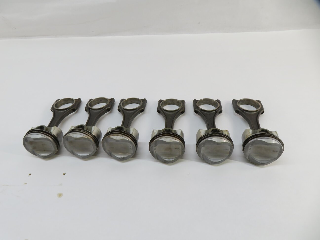 Thumbnail 3: 09-17 AUDI A6 A7 A8 Q5 Q7 S4 S6 Q5 TOUAREG - 3.0L SUPERCHARGED ENGINE PISTON SET