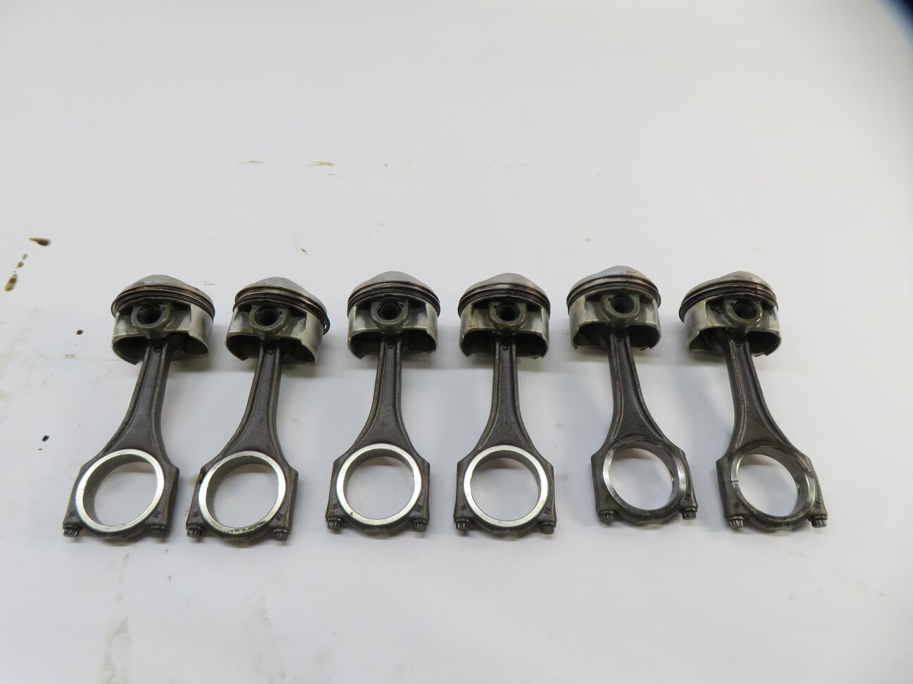 Thumbnail 4: 09-17 AUDI A6 A7 A8 Q5 Q7 S4 S6 Q5 TOUAREG - 3.0L SUPERCHARGED ENGINE PISTON SET