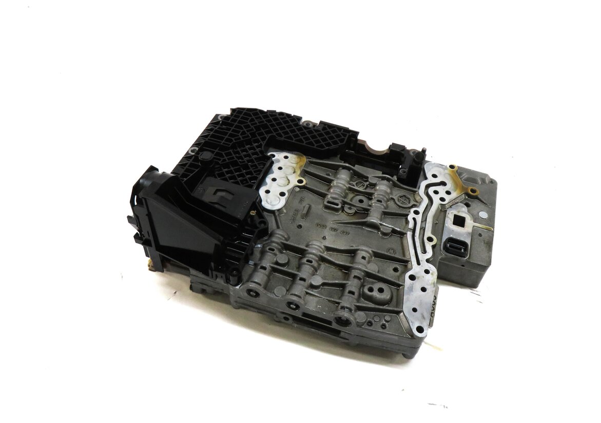 2007-2011 BMW 135i 335i (E87 E90) 3.0L TURBO 6HP-19 TRANSMISSION VALVE BODY