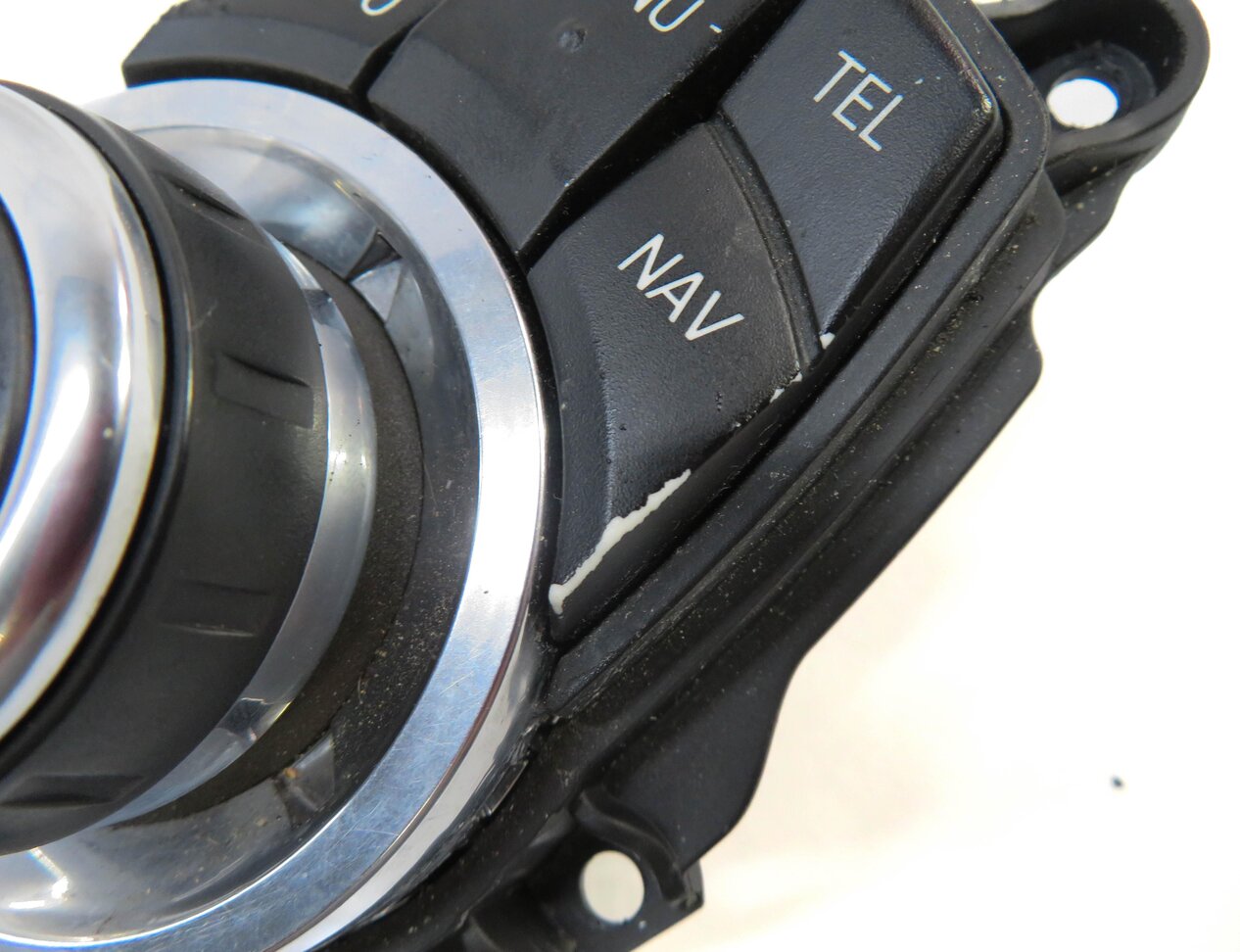 Thumbnail 6: 2011 BMW 335i (E92) COUPE - STEREO GPS NAVIGATION i-DRIVE CONTROL SWITCH KNOB
