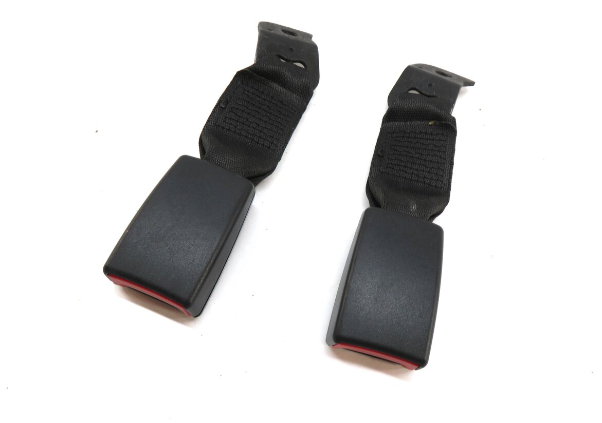 2011 BMW 335i (E92) COUPE - LEFT & RIGHT REAR SEAT SEATBELT BUCKLE RECEIVER SET