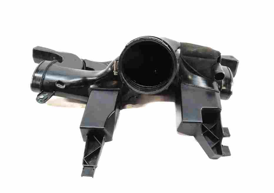 Thumbnail 5: 2011 BMW 335I COUPE (E90) 3.0T (N55) ENGINE MOTOR AIR INTAKE RESONATOR HOSE DUCT