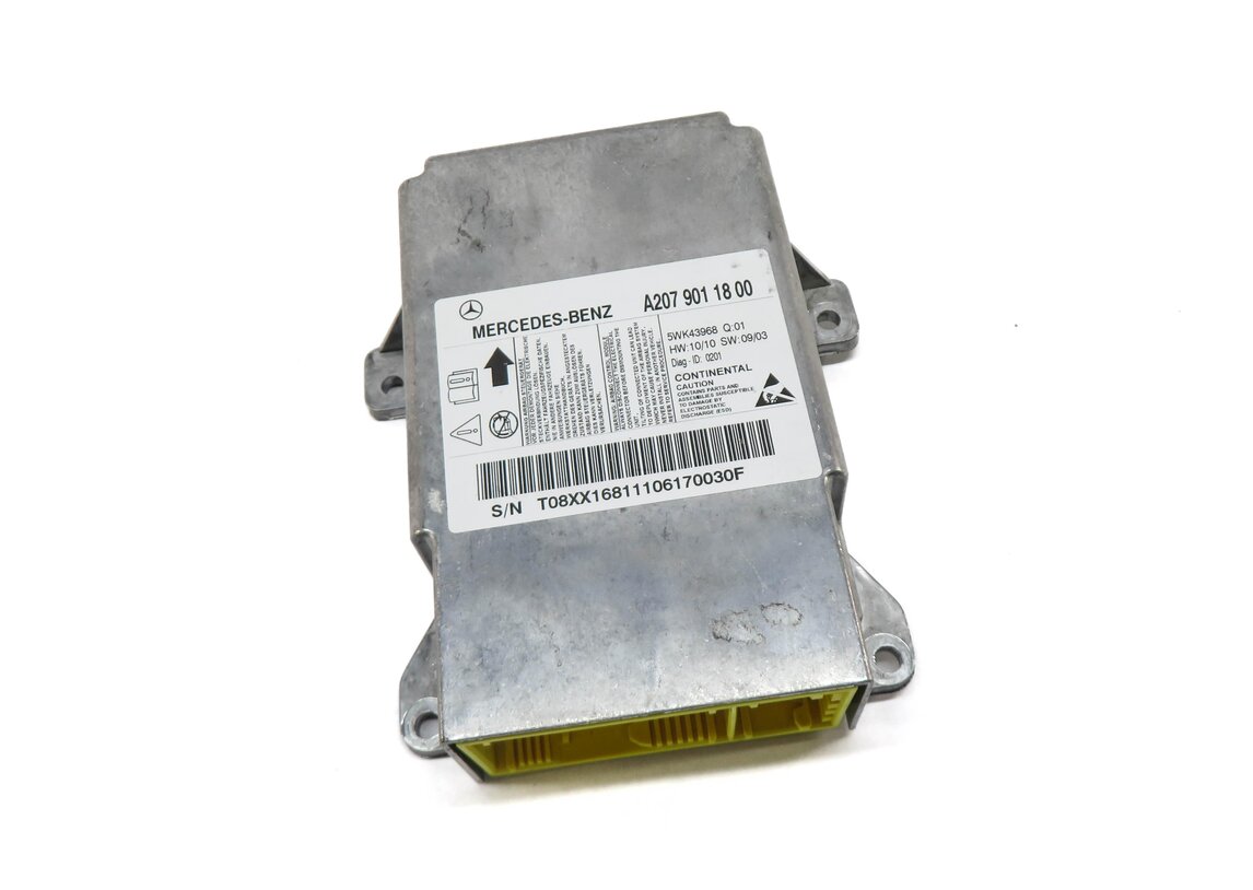 Thumbnail 1: 2012-2014 MERCEDES C250 C350 C63 AMG (C204) COUPE - SRS BAG CONTROL MODULE