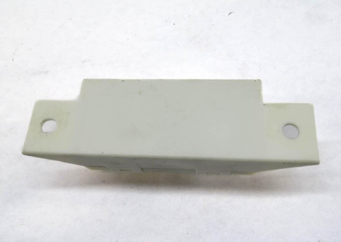 Thumbnail 3: 2012 MERCEDES C250 (W204) HEADLIGHT RANGE CONTROL MODULE