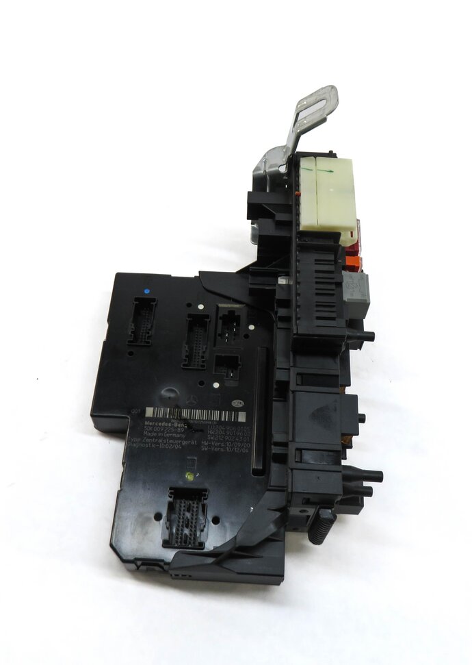 Thumbnail 4: 2011-2015 MERCEDES C-CLASS (W204) REAR SIGNAL ACQUISITION CONTROL MODULE SAM