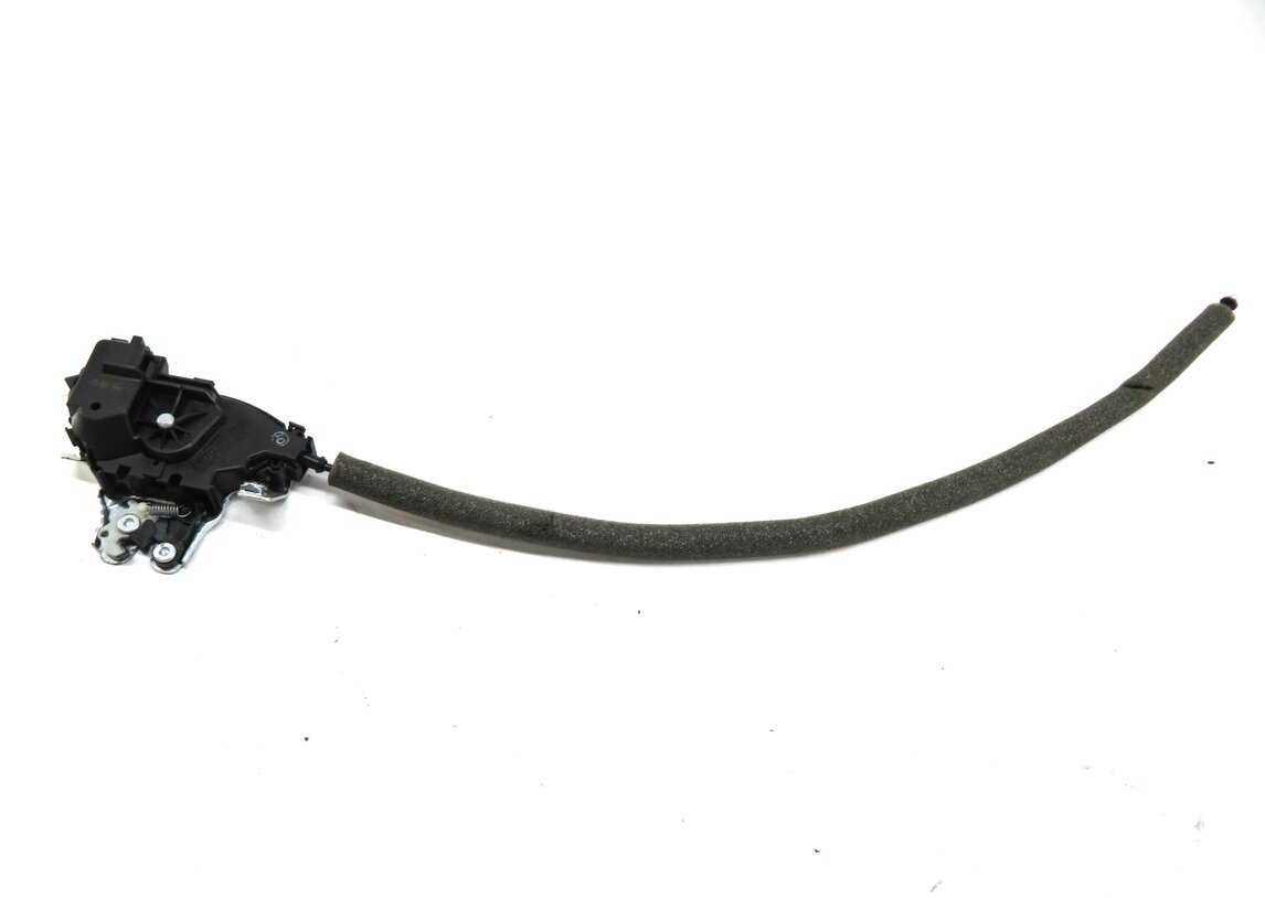Thumbnail 2: 2012 MERCEDES C250 (W204) REAR TRUNK LOCK LATCH ACTUATOR w/ CABLE