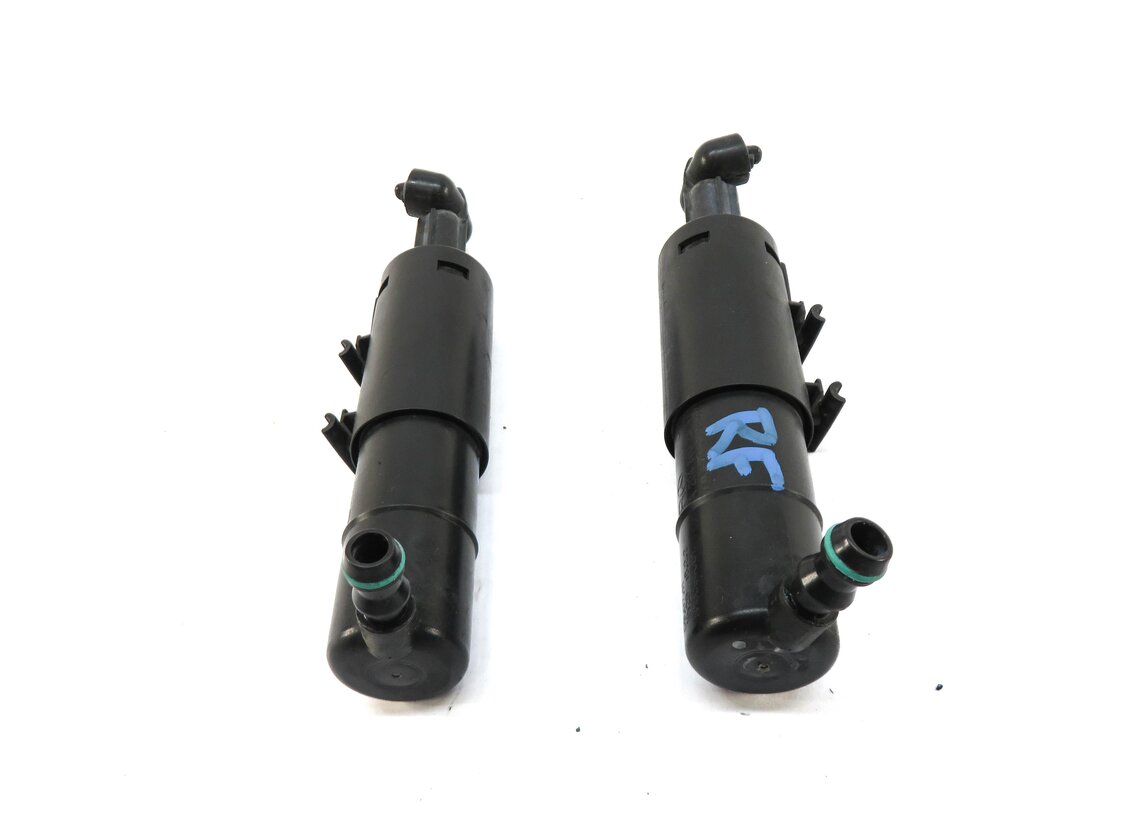 Thumbnail 2: 2012 MERCEDES C250 (W204) FRONT LEFT & RIGHT HEADLIGHT WASHER PUMP SET-2