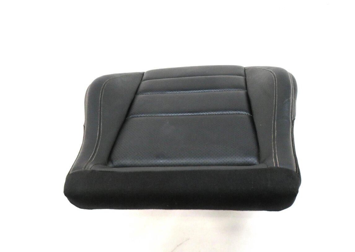 Thumbnail 3: 12-15 MERCEDES C-CLASS (C204) COUPE PASSENGER LOWER HEATED SEAT CUSHION (BLACK)