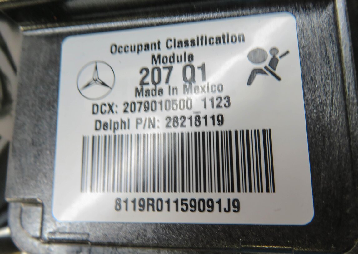 Thumbnail 7: 12-15 MERCEDES C-CLASS (C204) COUPE PASSENGER LOWER HEATED SEAT CUSHION (BLACK)