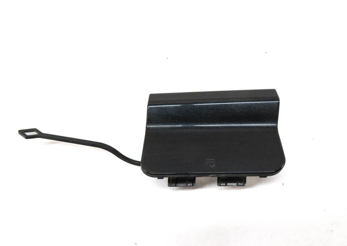 Thumbnail 3: 2012 MERCEDES C250 (W204) REAR TOWING EYE TOW HOOK COVER TRIM (MAGNETITE BLACK)