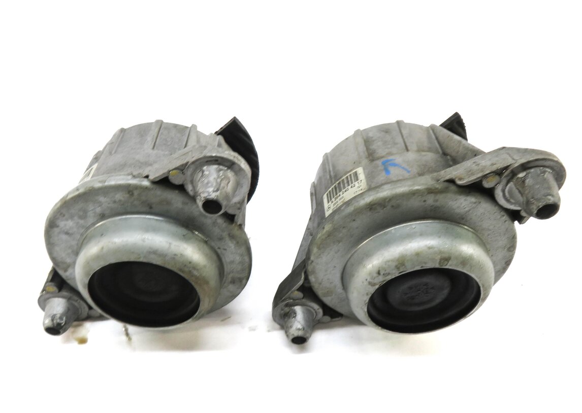 Thumbnail 2: 2012 MERCEDES C250 (W204) 1.8L M271 TURBO ENGINE LEFT & RIGHT MOTOR MOUNT SET-2