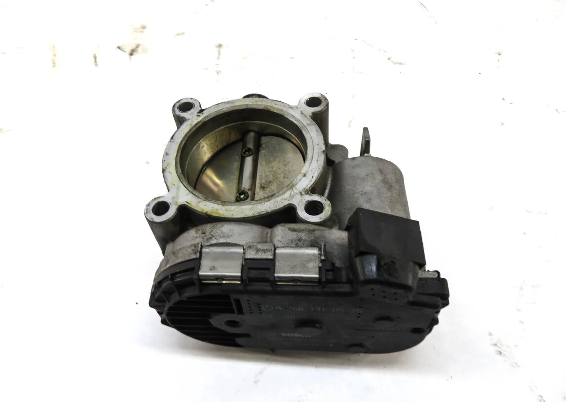 Thumbnail 2: 06-15 MERCEDES B200 C250 SLK250 (R172 W204 W245) 1.8L TURBO ENGINE THROTTLE BODY