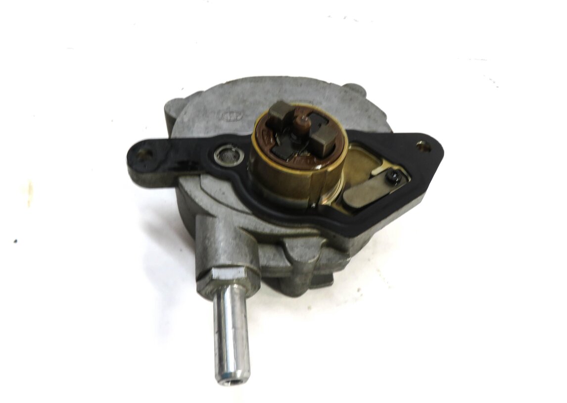 2012-2015 MERCEDES BENZ C250 SLK250 (W204 R172) RWD 1.8L TURBO BRAKE VACUUM PUMP