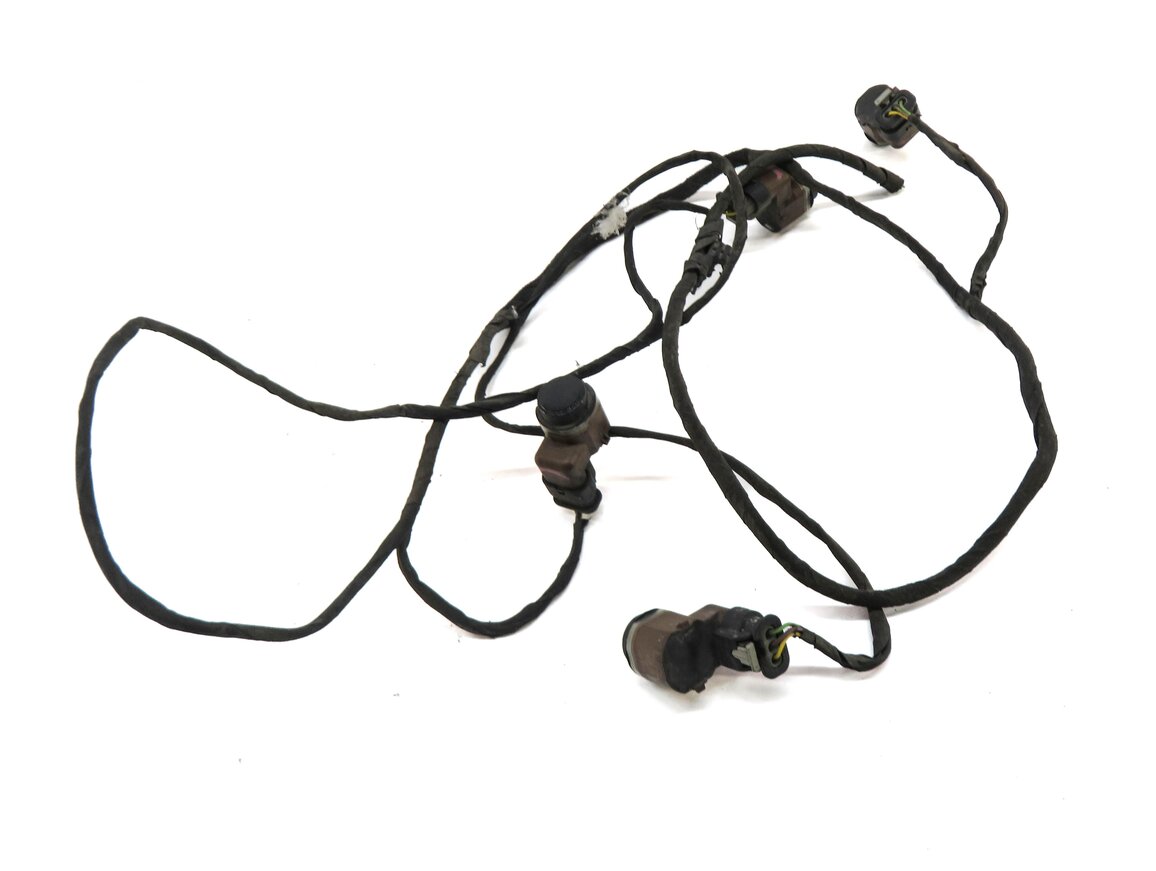 Thumbnail 2: 2016 BMW 535i (F10) REAR PDC PARK DISTANCE SENSOR SET w/ HARNESS (BLACK 475)