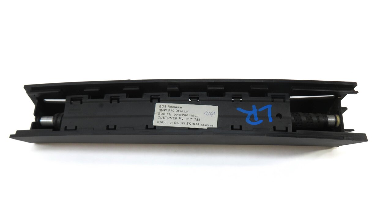Thumbnail 3: 11-16 BMW 528i 535i 550i M5 /M (F10) LEFT REAR DOOR QUARTER WINDOW PRIVACY SHADE