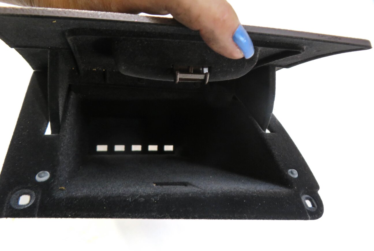 Thumbnail 4: 2016 BMW 535i (F10) LEFT FRONT DRIVER DASH STORAGE COMPARTMENT BOX (MOCHA BROWN)