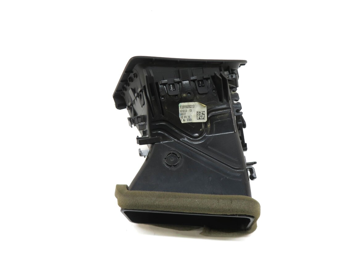 Thumbnail 3: 2016 BMW 535i (F10) LEFT FRONT DRIVER DASH HEATER A/C AIR VENT