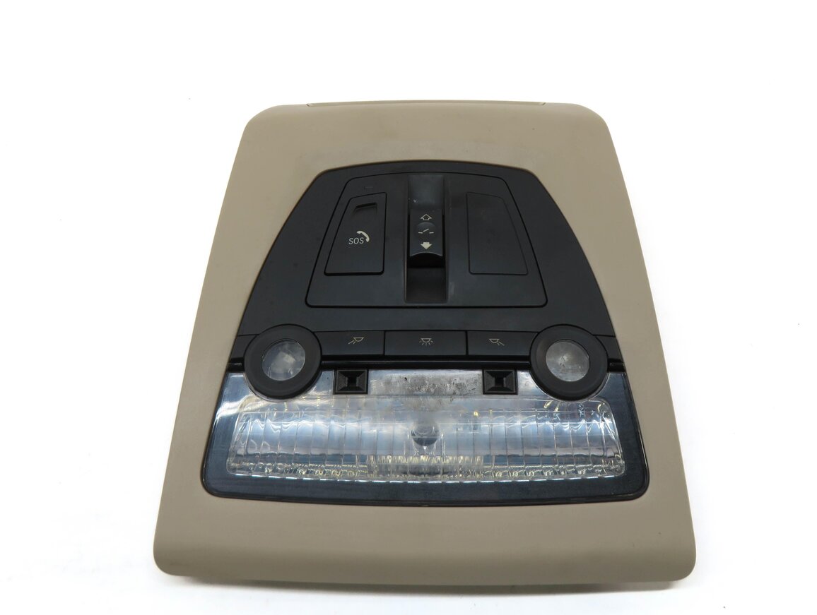 Thumbnail 2: 2016 BMW 535i (F10) FRONT DOMELIGHT MAP READING COURTESY DOME LIGHT LAMP (BEIGE)