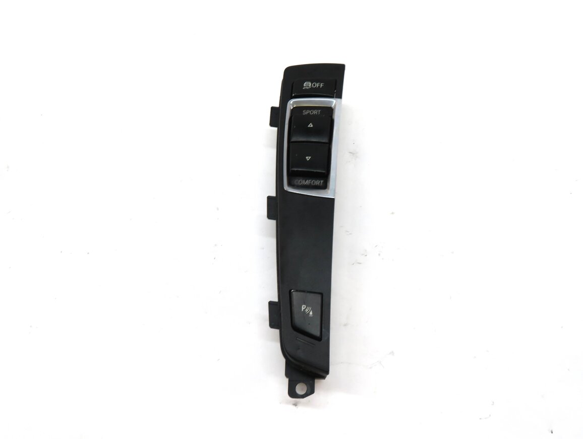 Thumbnail 3: 2016 BMW 535i (F10) TRACTION CONTROL SPORT COMFORT PDC SWITCH BUTTON PANEL
