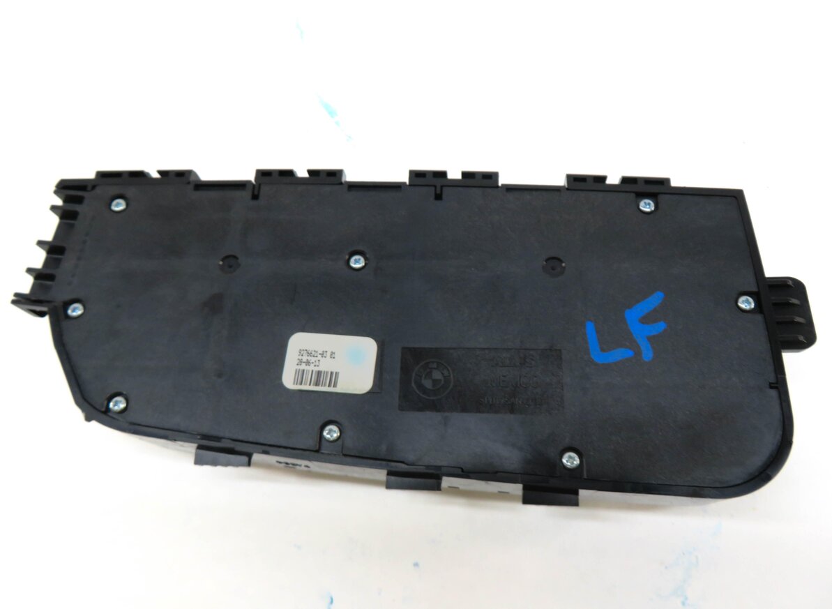 Thumbnail 4: 2014 BMW 428i (F32) LEFT DRIVER MEMORY SEAT ADJUSTMENT ADJUST SWITCH BUTTON