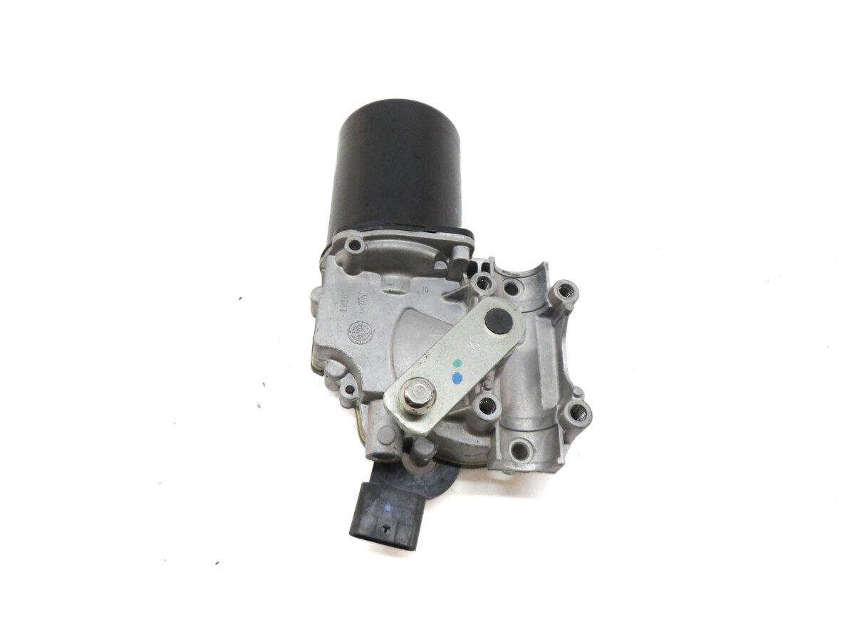 Thumbnail 3: 2012-2019 BMW 3 / 4 SERIES (F30 F31 F32 F33 F34) FRONT WINDSHIELD WIPER MOTOR