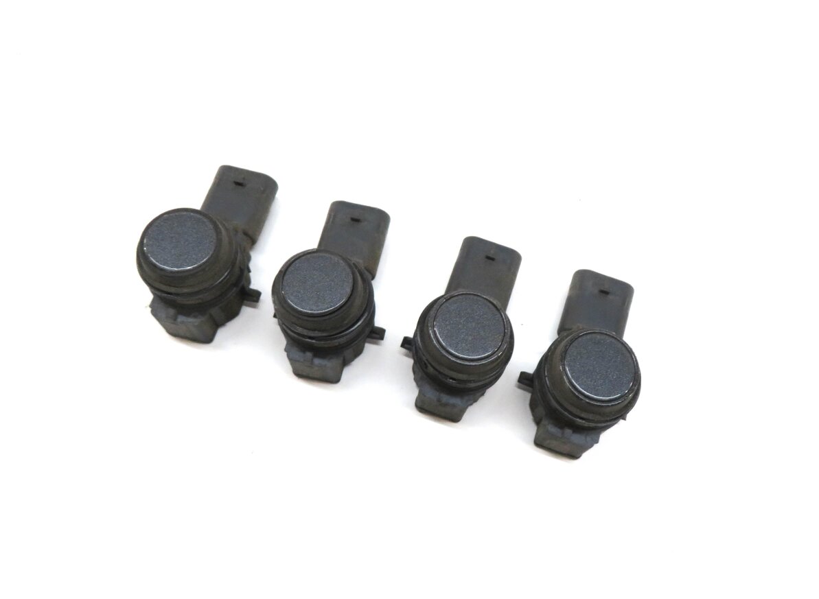 2014 BMW 428i (F32) REAR PDC PARK DISTANCE SENSOR SET (MINERAL GRAY METALLIC)