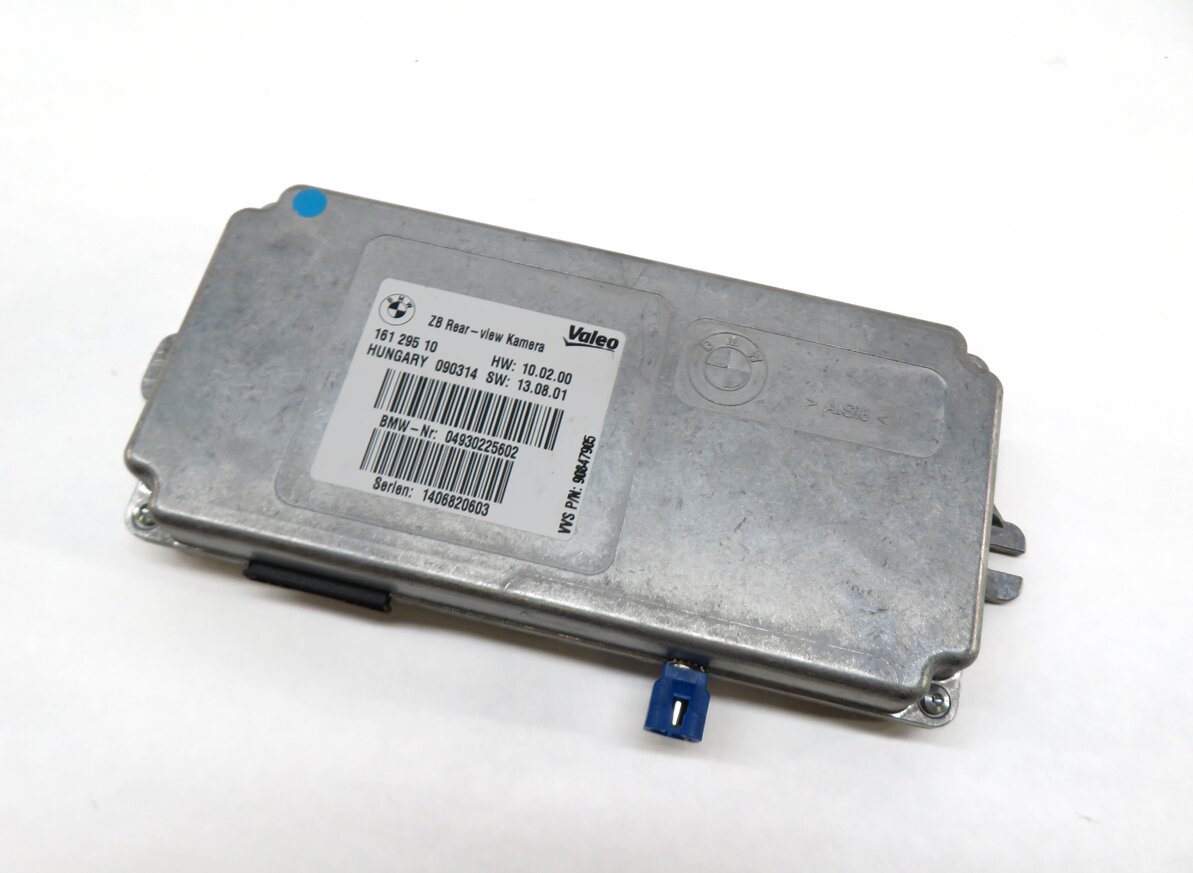 10-19 BMW 2 3 4 5 6 7 SERIES F01 F02 F10 F12 F22 F30 F32 REARVIEW CAMERA MODULE