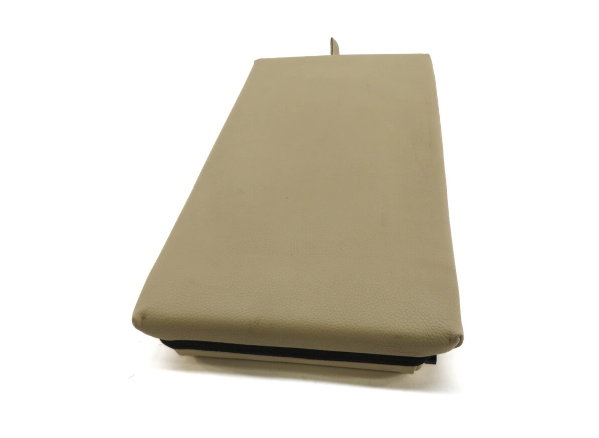 Thumbnail 2: 2014 BMW 428i (F32) REAR SEAT CENTER CONSOLE ARMREST CUP HOLDER (VENETO BEIGE)