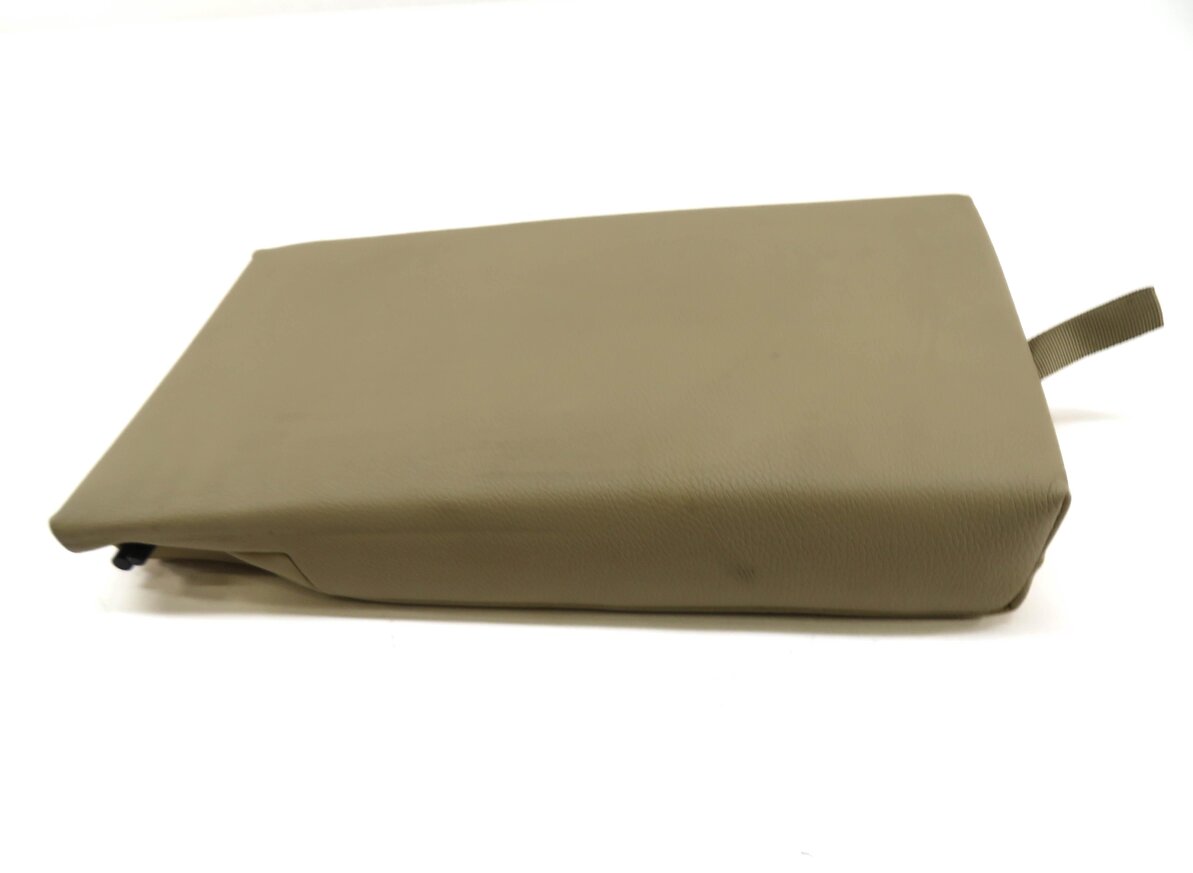 Thumbnail 3: 2014 BMW 428i (F32) REAR SEAT CENTER CONSOLE ARMREST CUP HOLDER (VENETO BEIGE)
